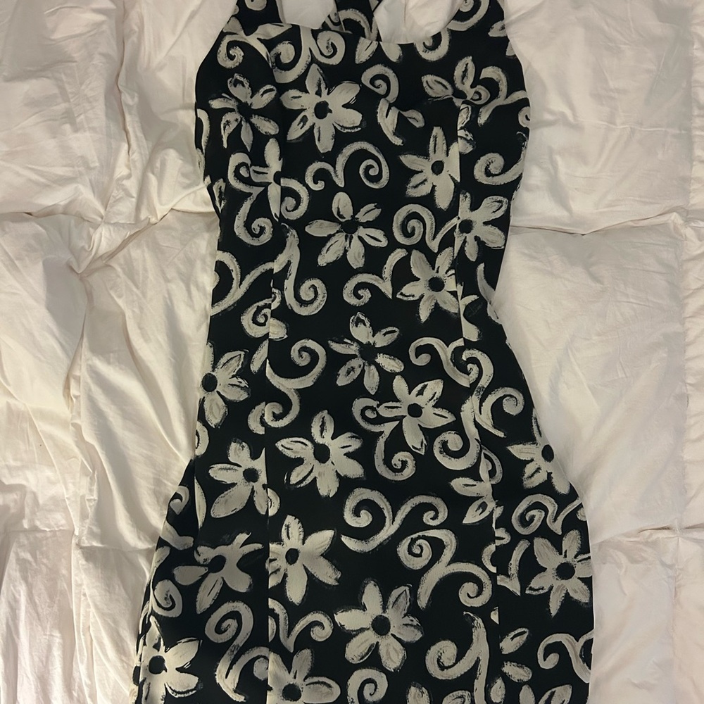 Vintage Floral Black and White Dress